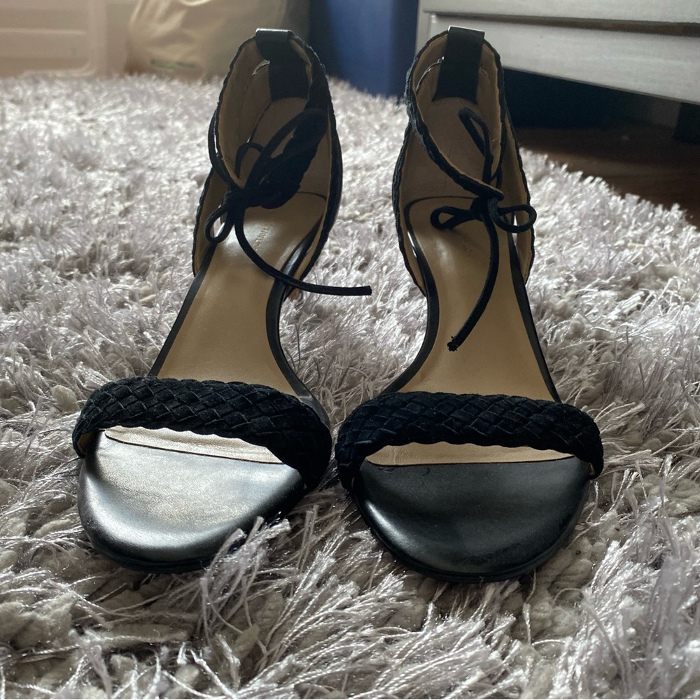 NWOT Ann Taylor ankle strap heeled sandals